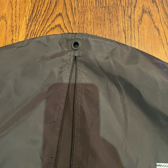 Prada garment hang up bag black. Perfect for travel or storage - Picture 3 of 5